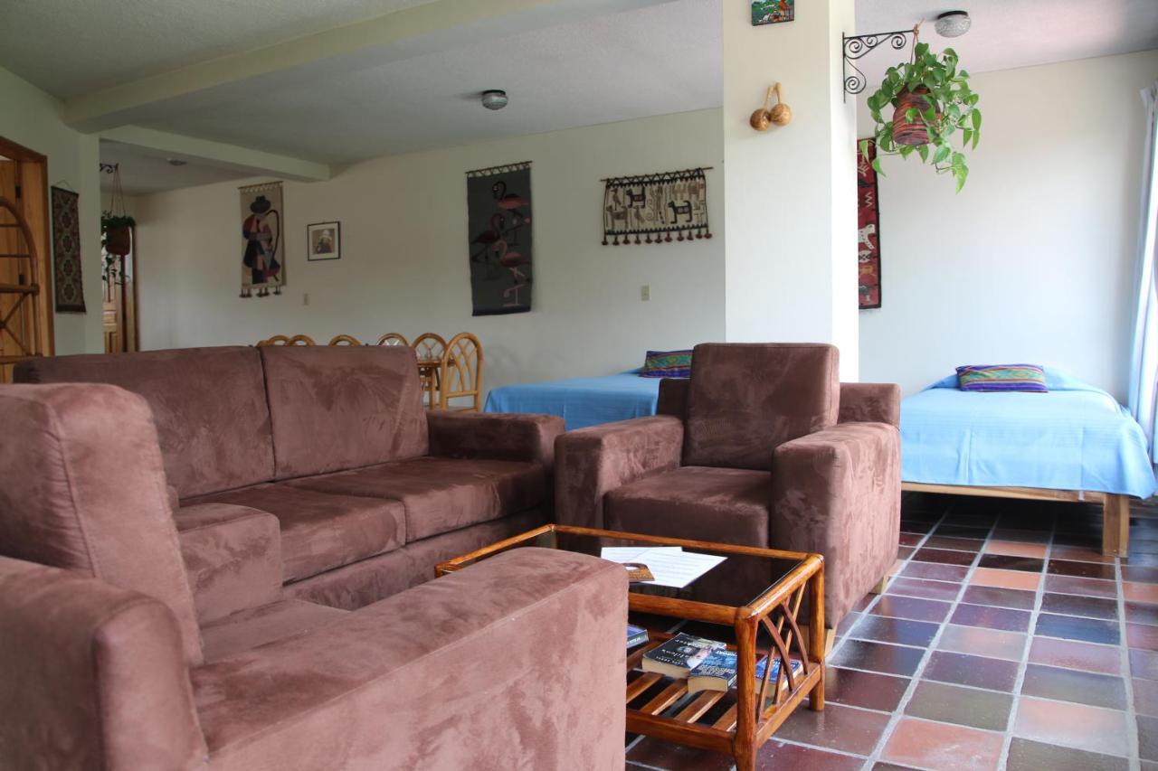 La Posada Del Quinde โอตาวาโล ภายนอก รูปภาพ