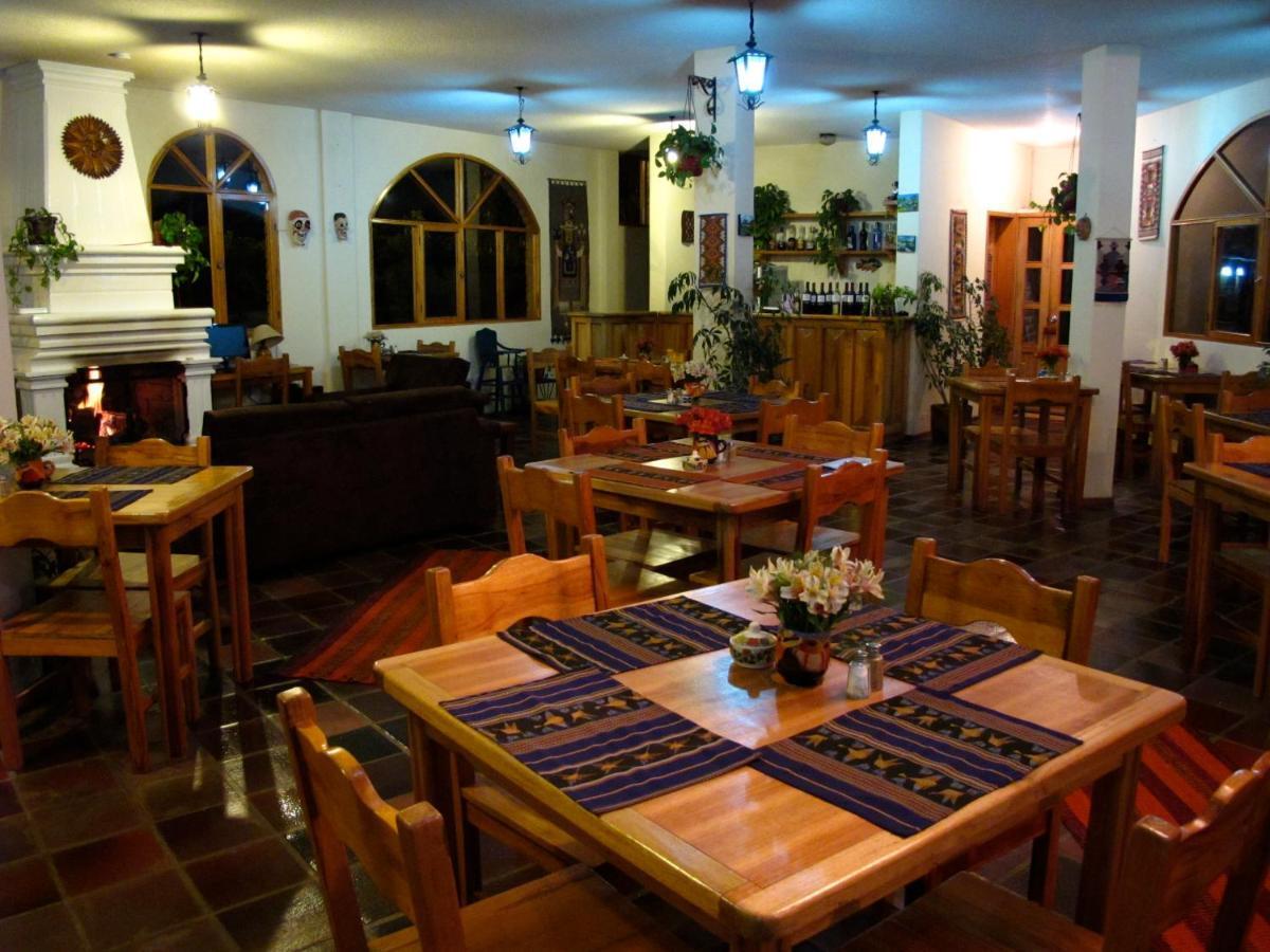 La Posada Del Quinde โอตาวาโล ภายนอก รูปภาพ